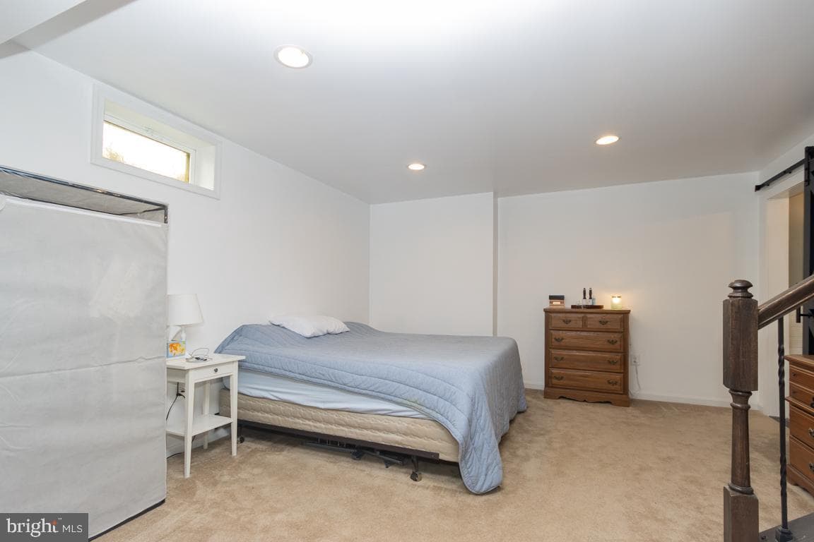 15525 Hillview Court photo 27