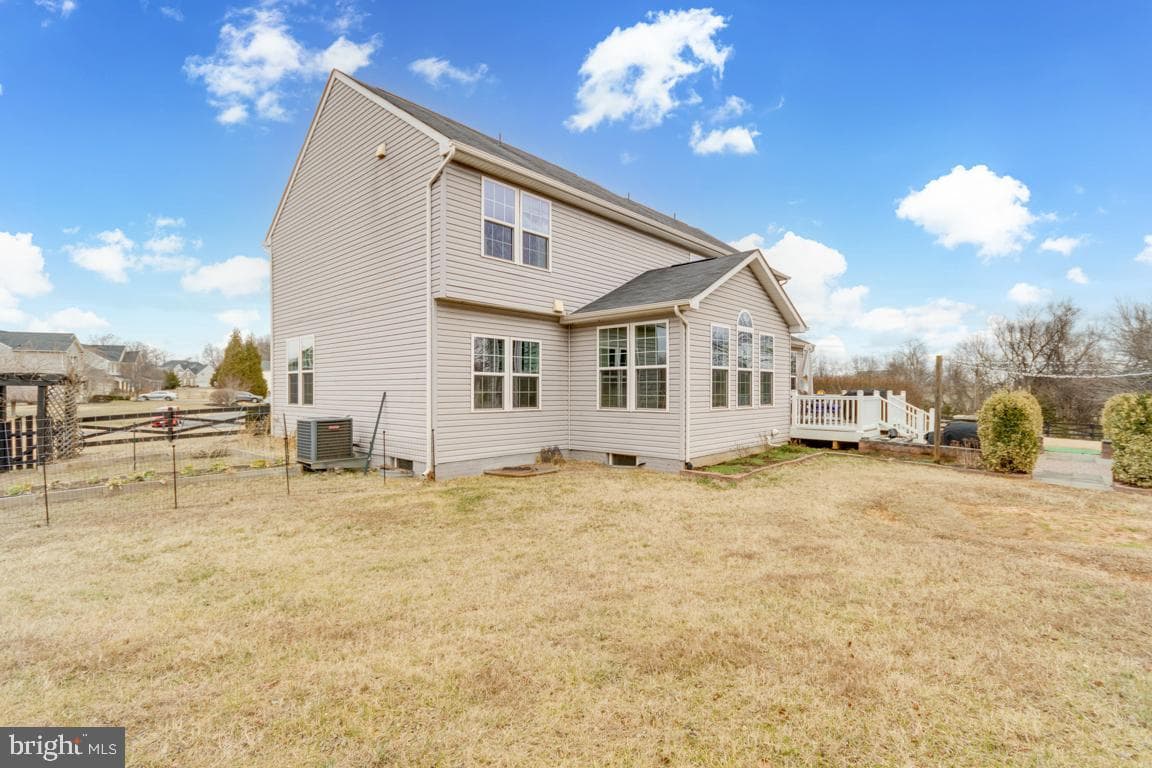 15525 Hillview Court photo 36