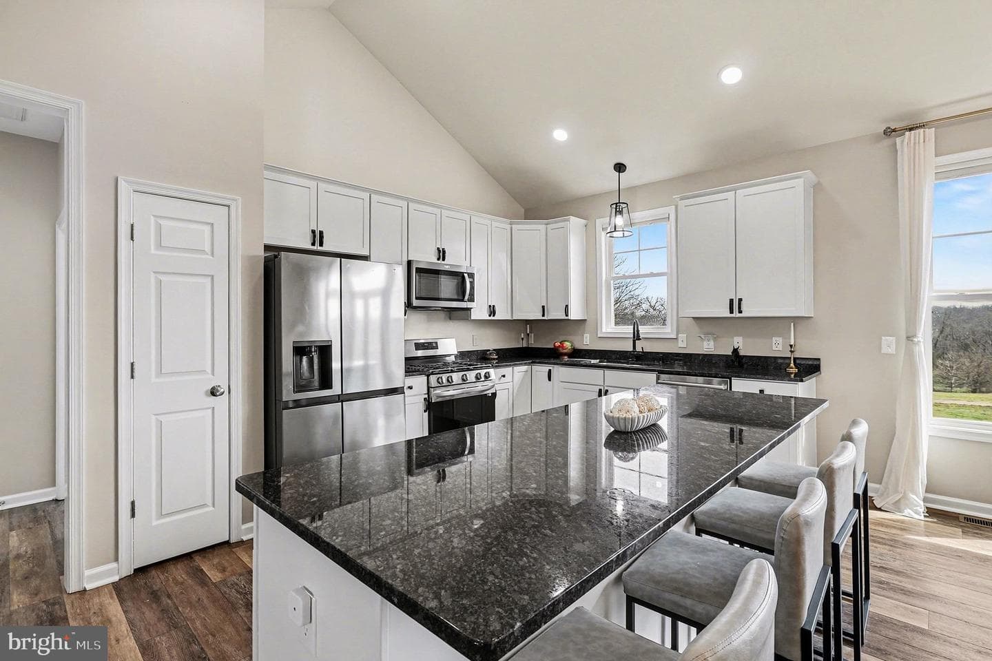 11347 Alvin Lane photo 8