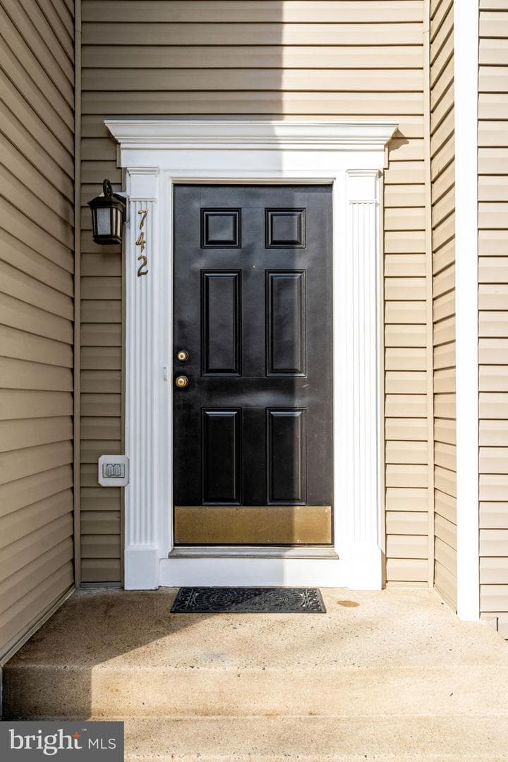 742 Blossom Tree Road photo 4