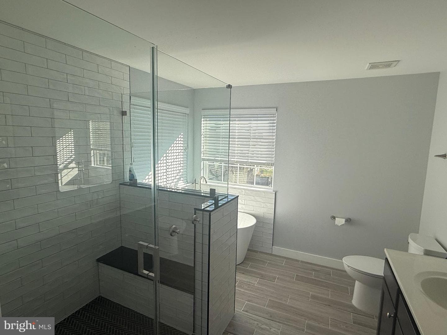 667 Pelhams Reach Drive photo 28