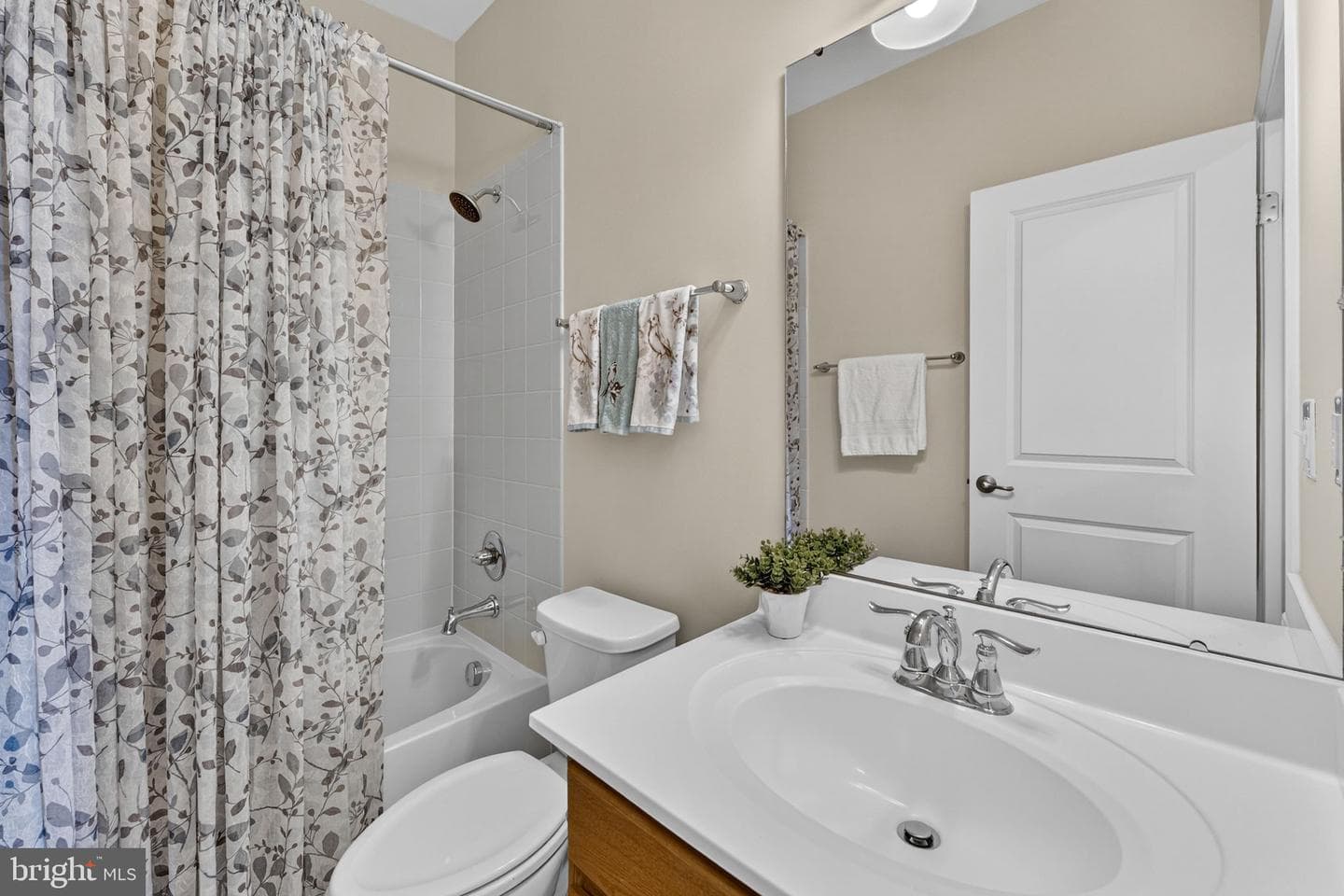 12115 Majestic Place photo 9