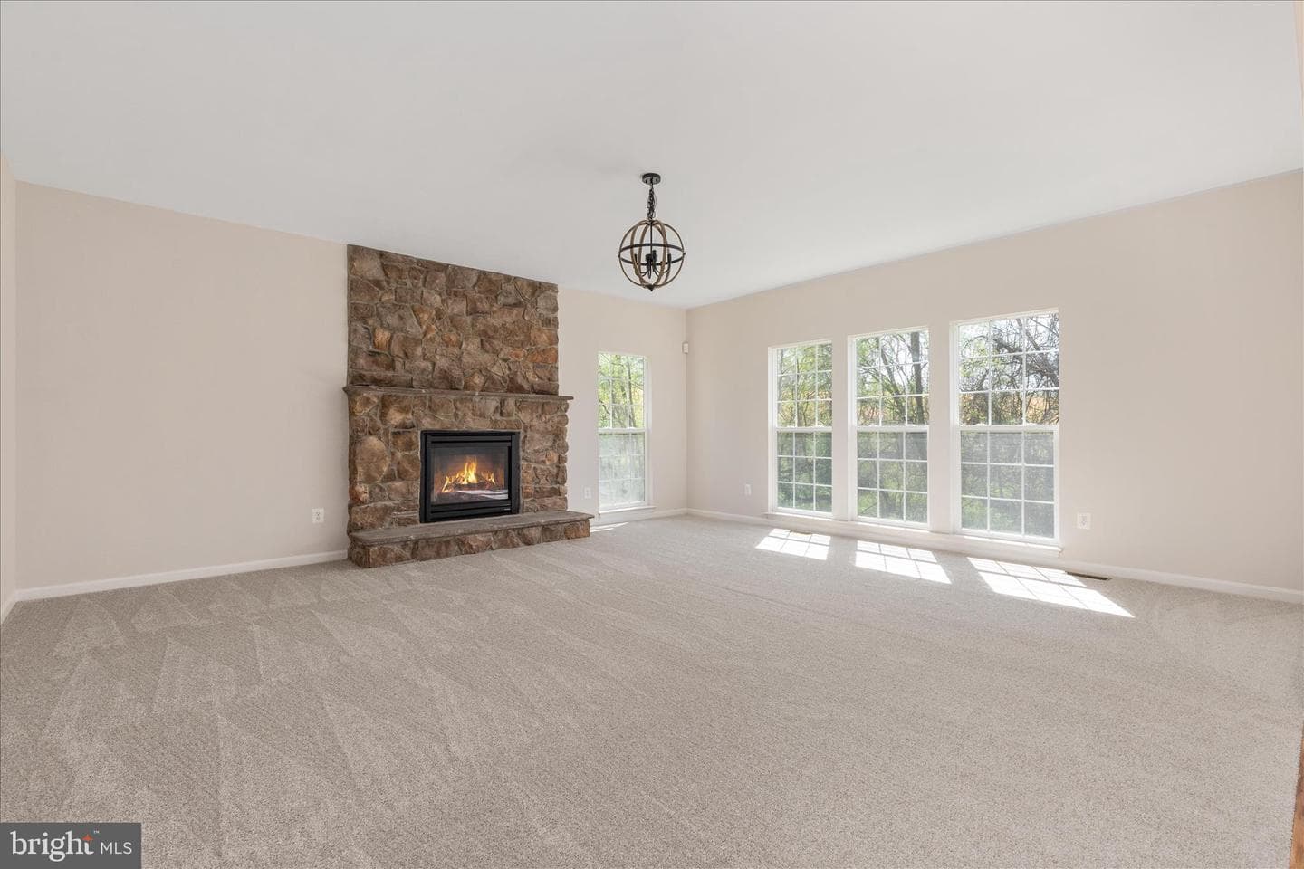 813 Kingsbrook Road photo 11