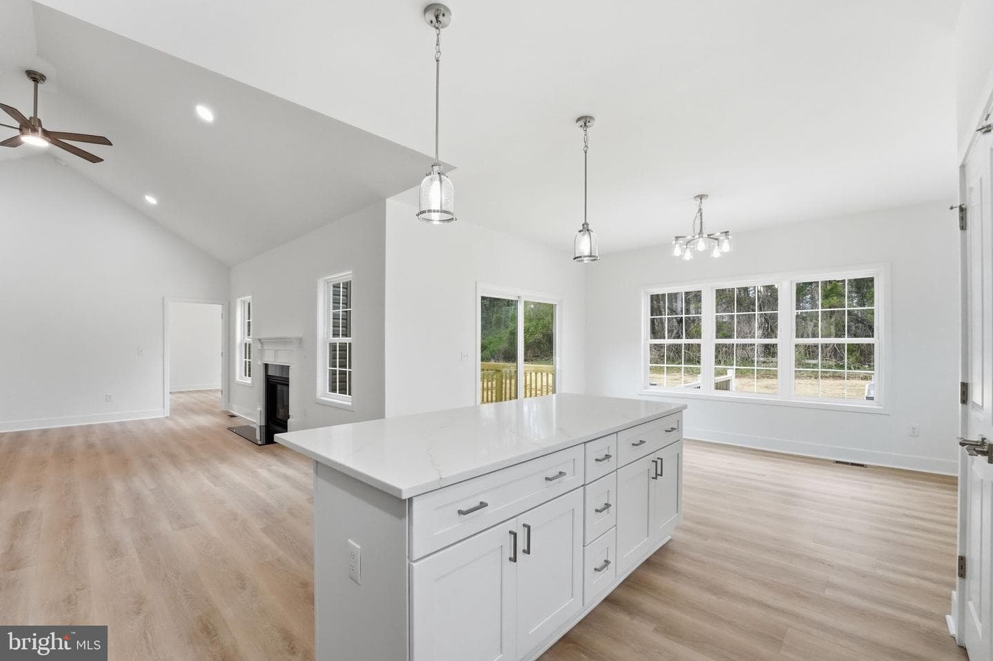 14284 Yates Crossing photo 10