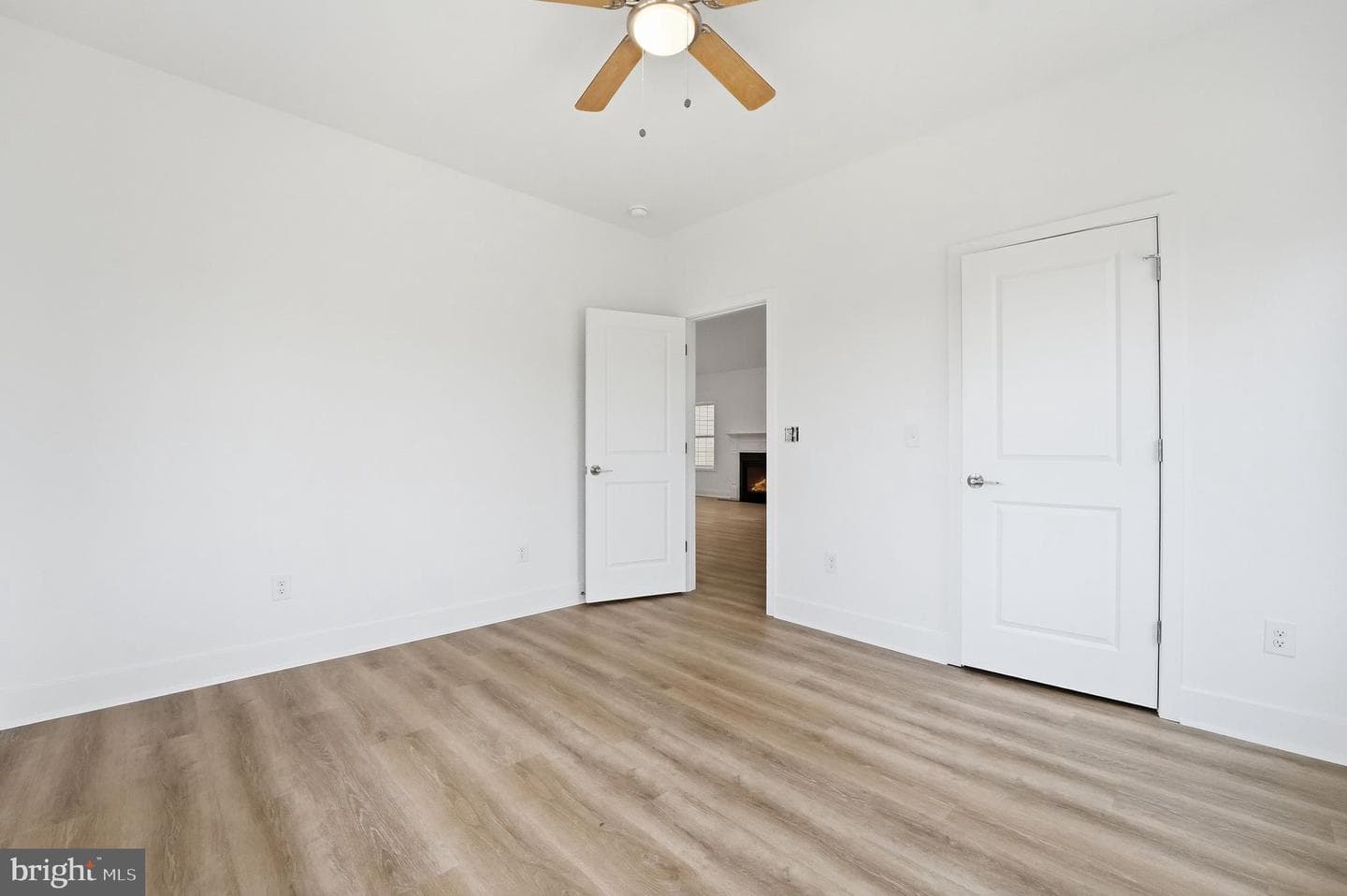 14284 Yates Crossing photo 28