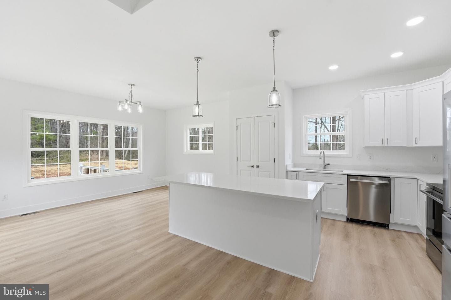 14284 Yates Crossing photo 7