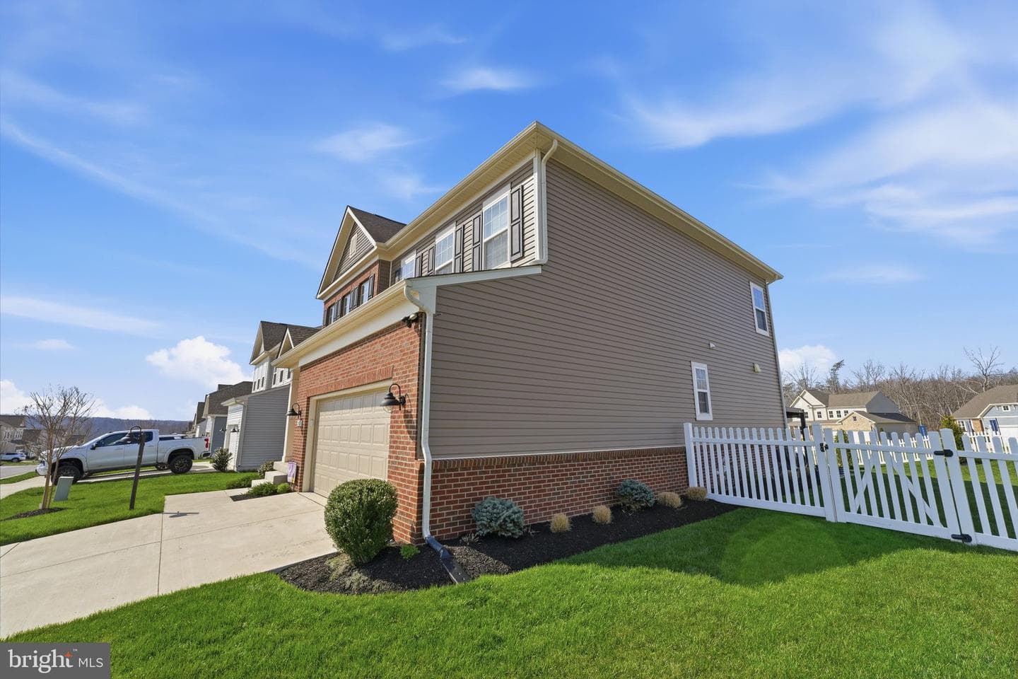 2012 Armstrong Terrace photo 61