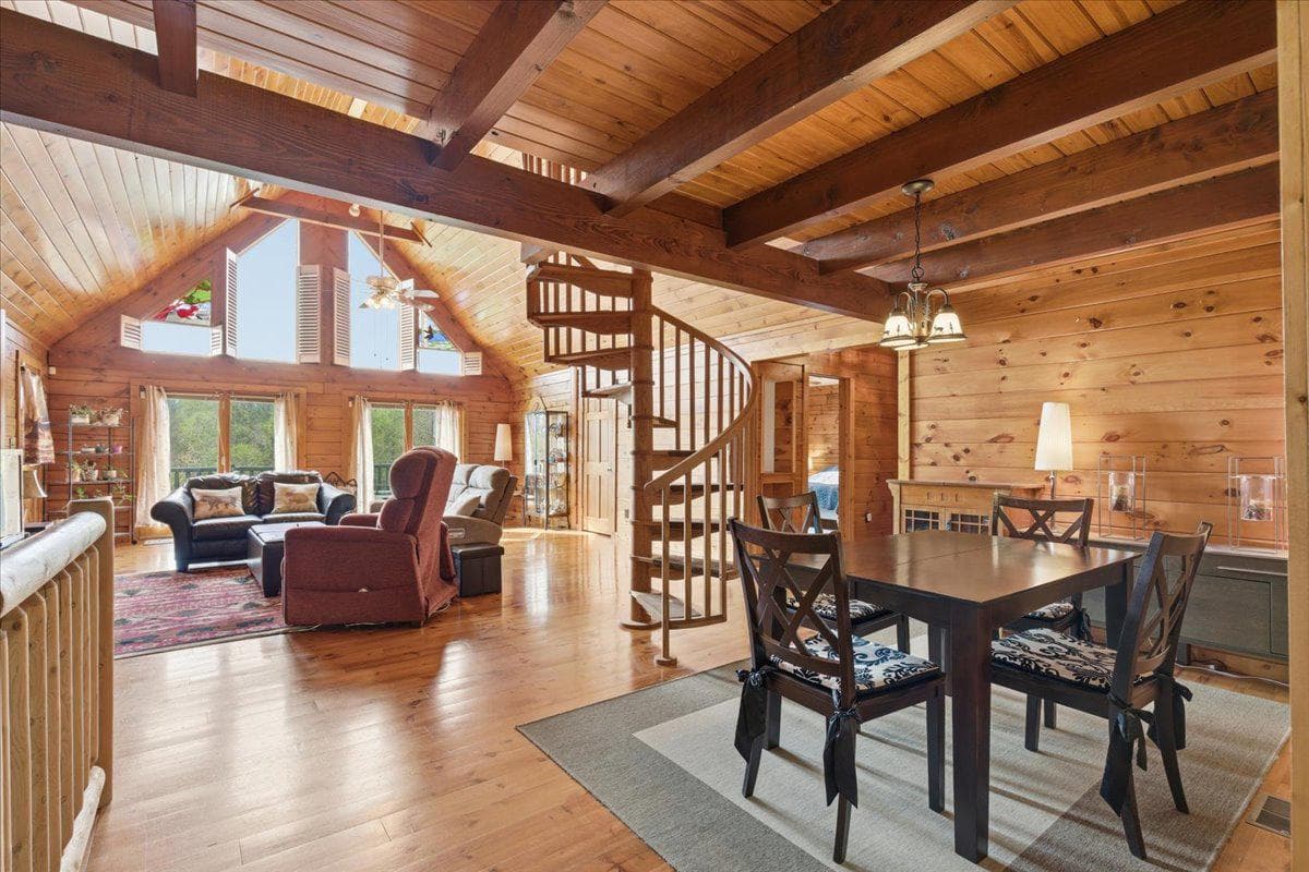 15240 Sheads Mountain Road photo 11
