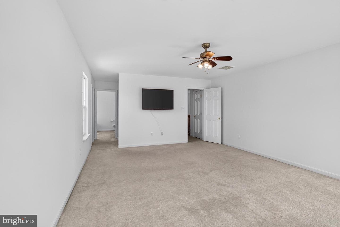 863 Fox Den Road photo 23