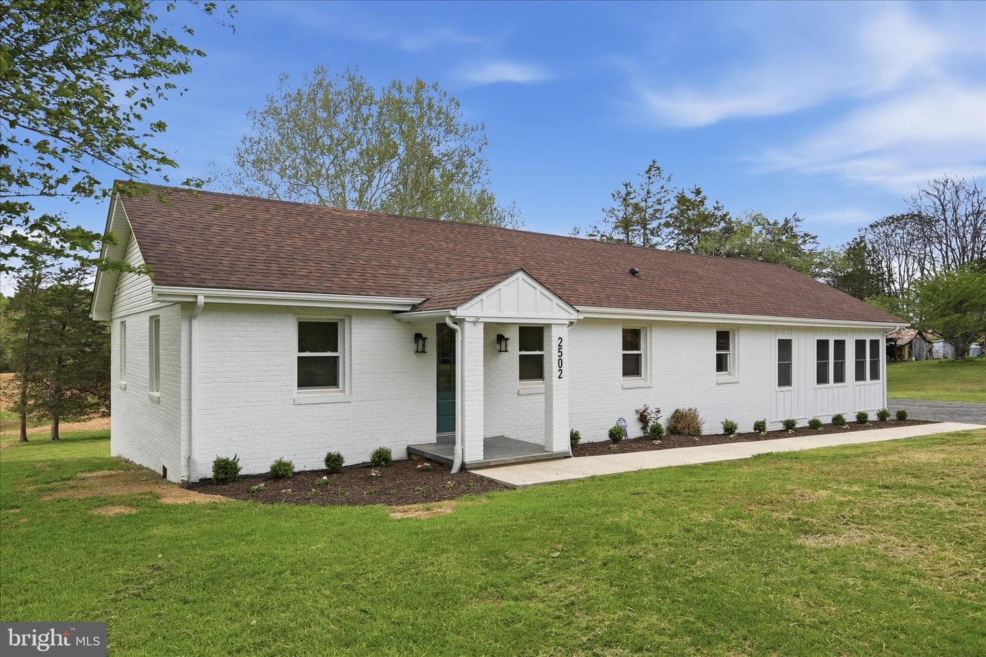 2502 Holly Springs Drive photo 6