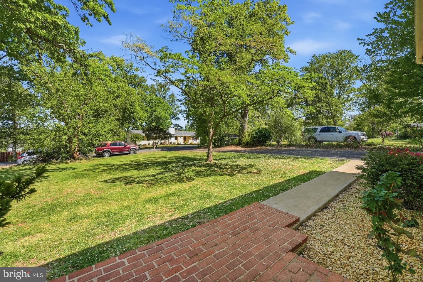 219 Lesco Boulevard photo 2