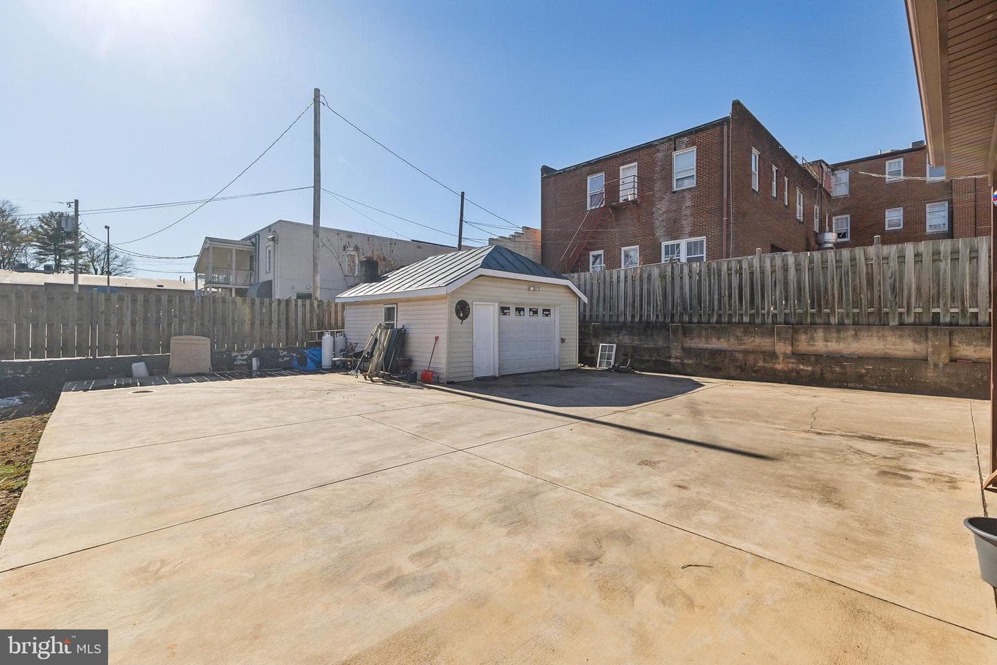115 E Stevens Street photo 19
