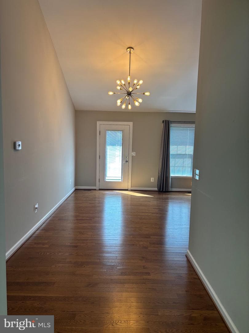 1808 Stoneybrook Lane photo 13
