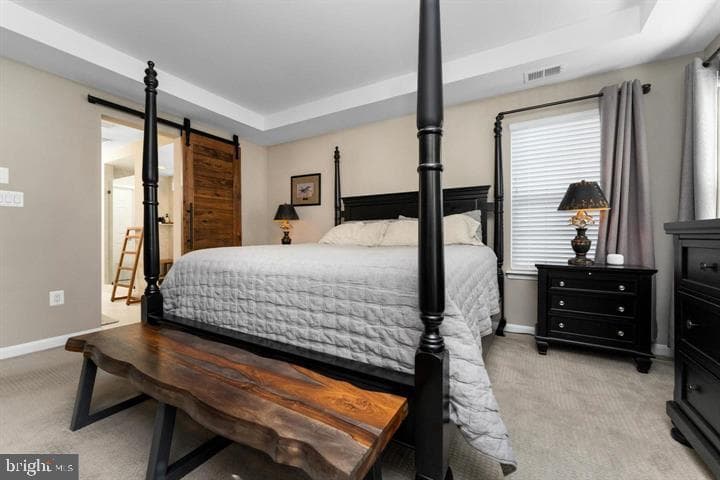 702 Kingsbrook photo 10