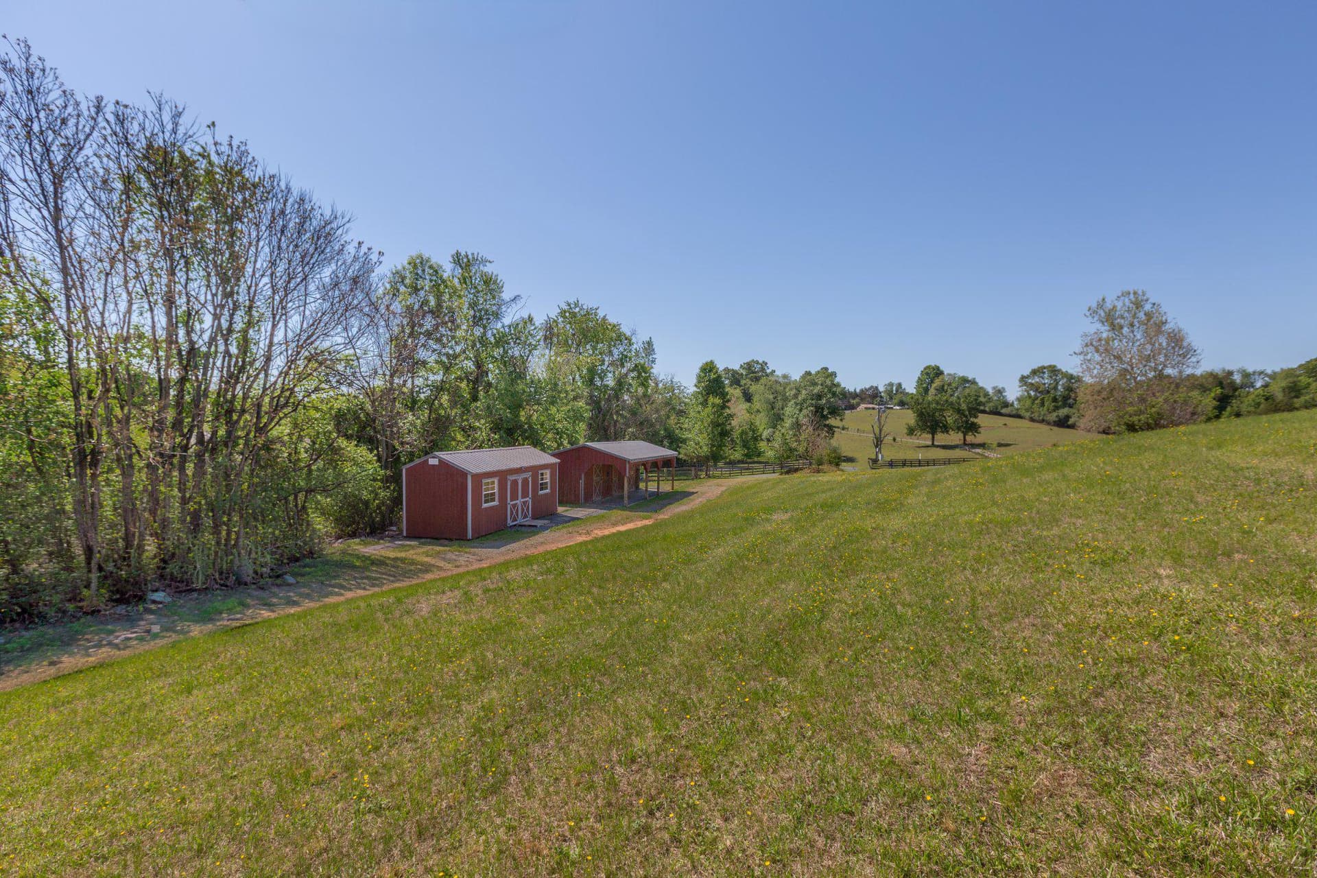 16390 Wayland Road photo 3