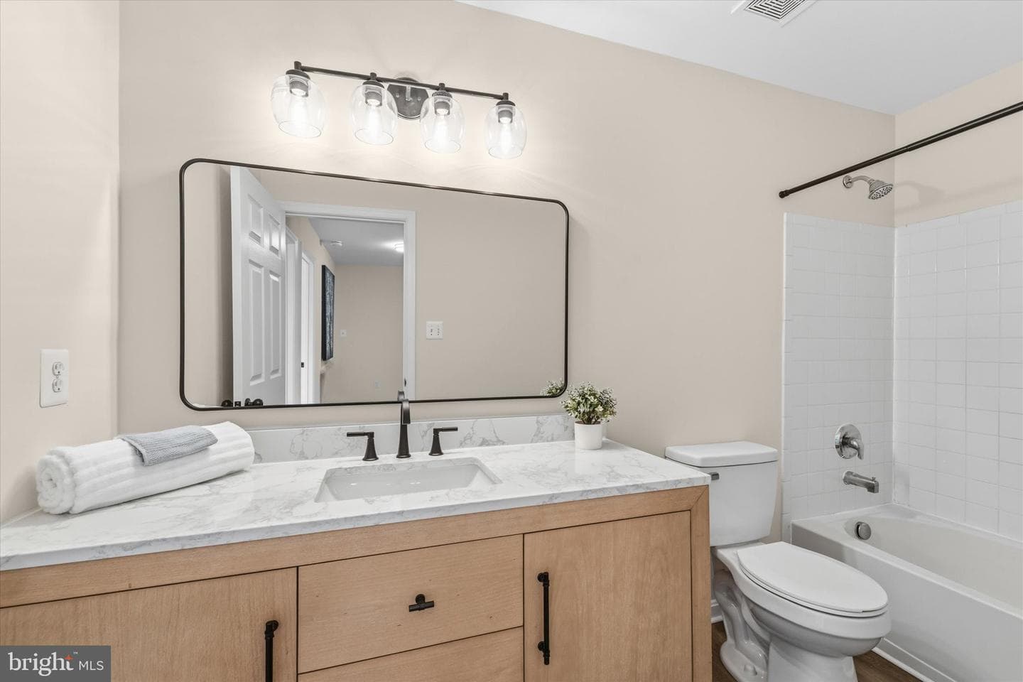 2024 Chestnut Drive photo 23