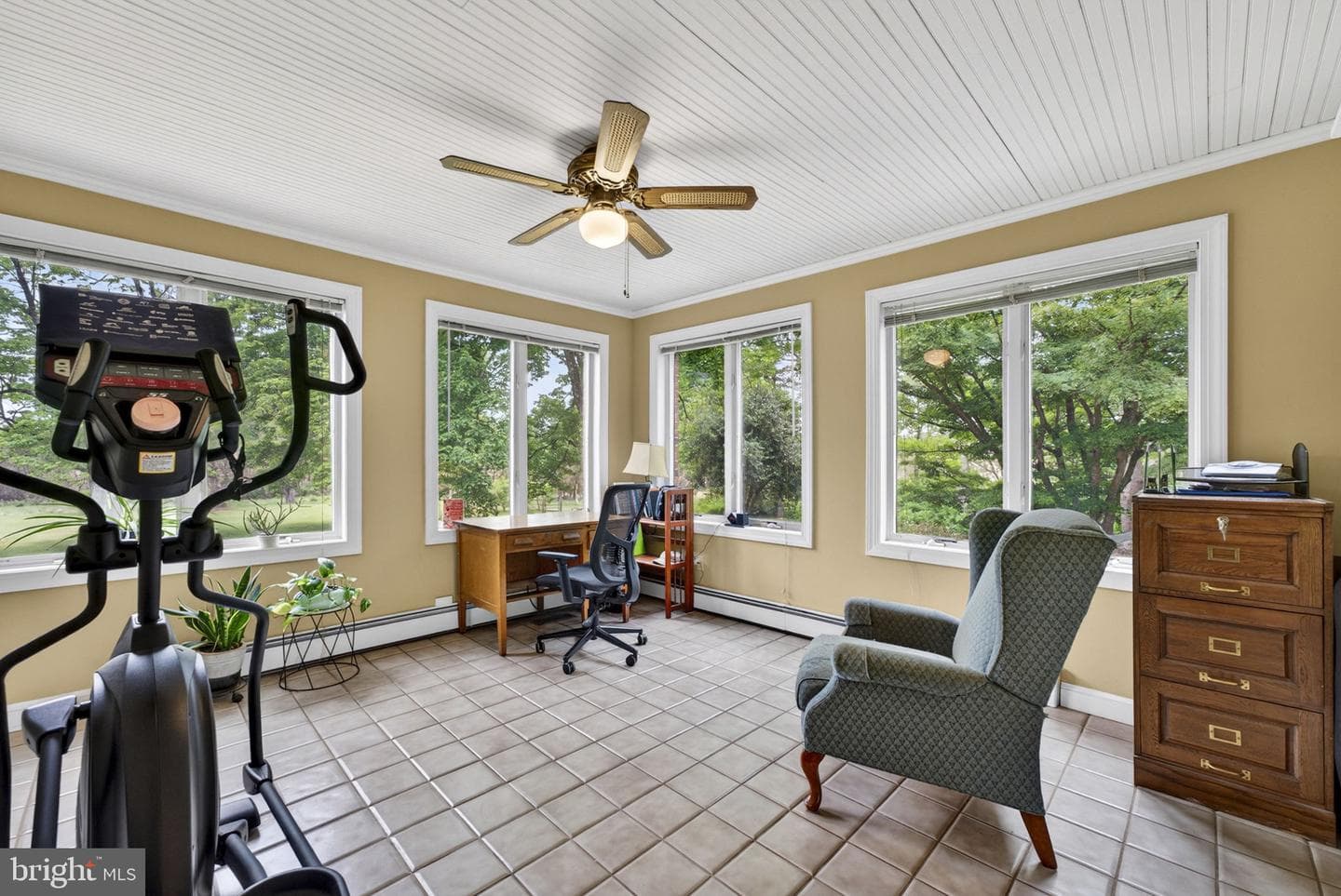 19059 Carleton Drive photo 28