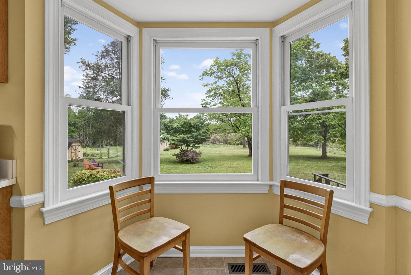 19059 Carleton Drive photo 37