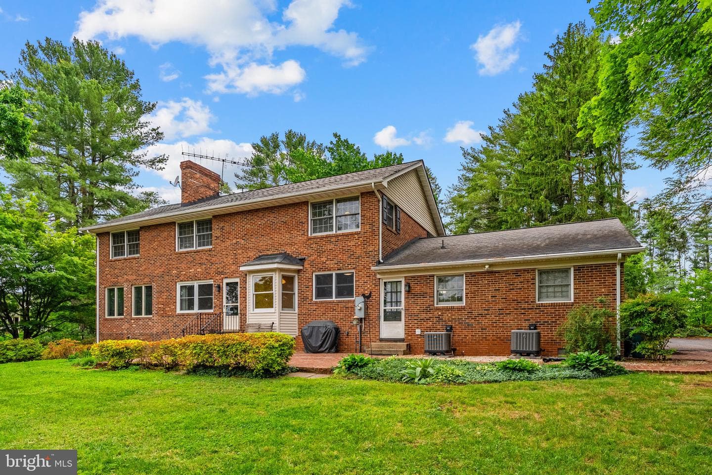 19059 Carleton Drive photo 84