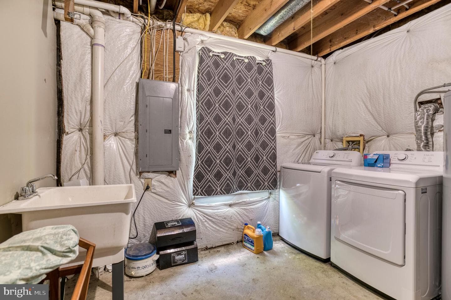 8427 Tall Oak Drive photo 30