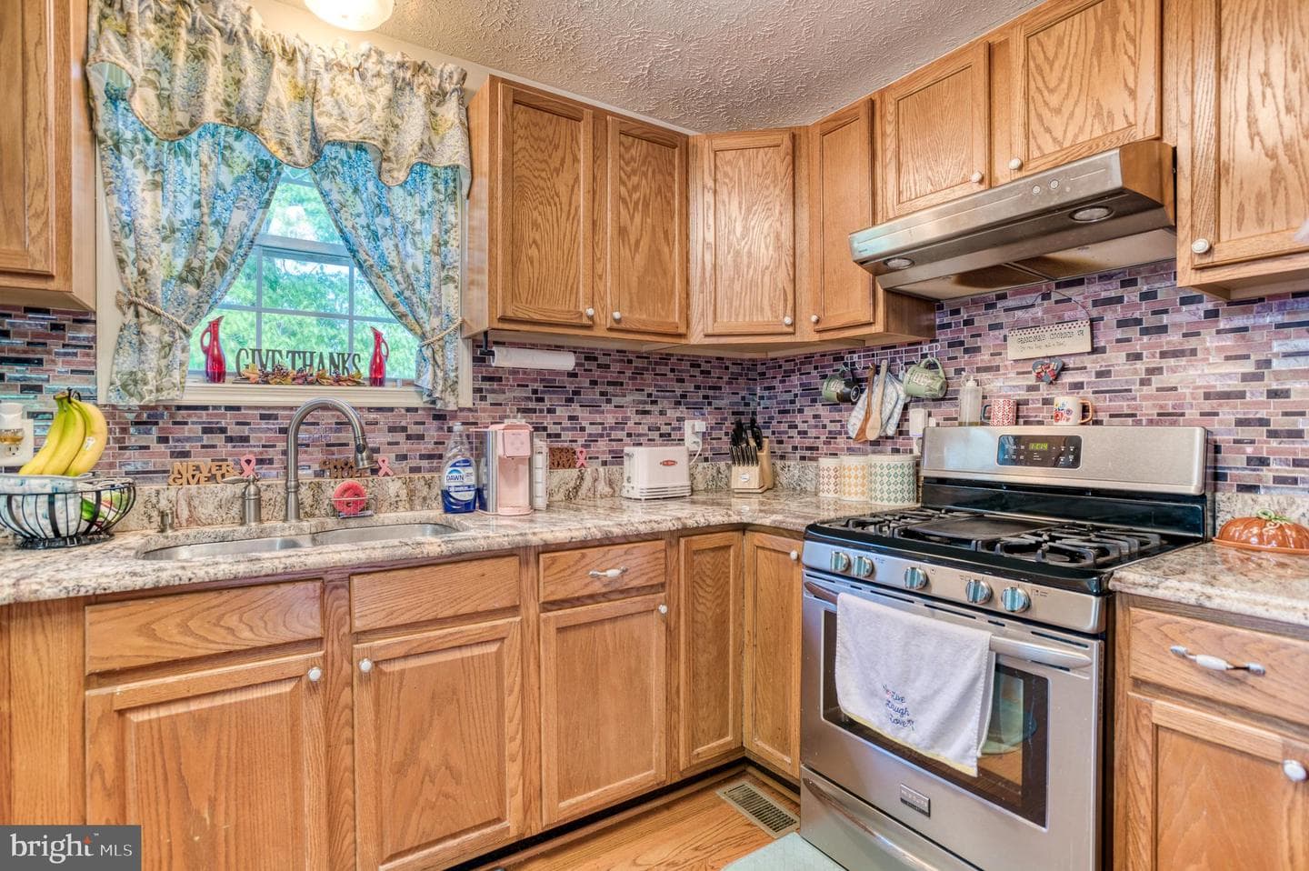 8427 Tall Oak Drive photo 8