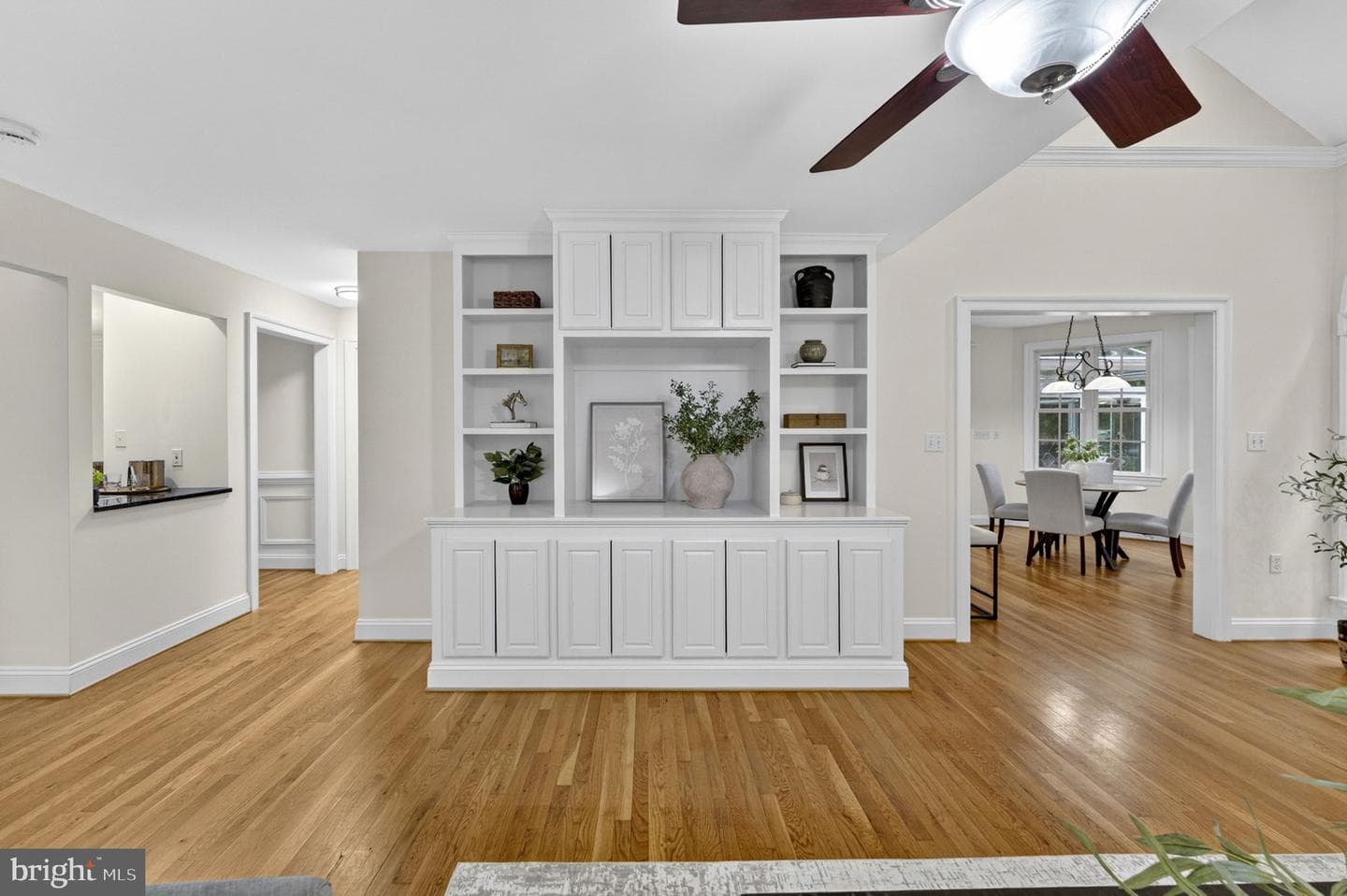 3164 Somerset photo 35