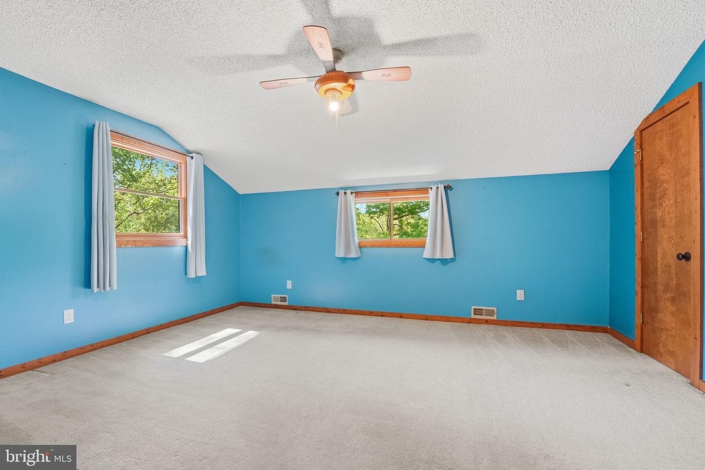 12638 Walnut Lane photo 38