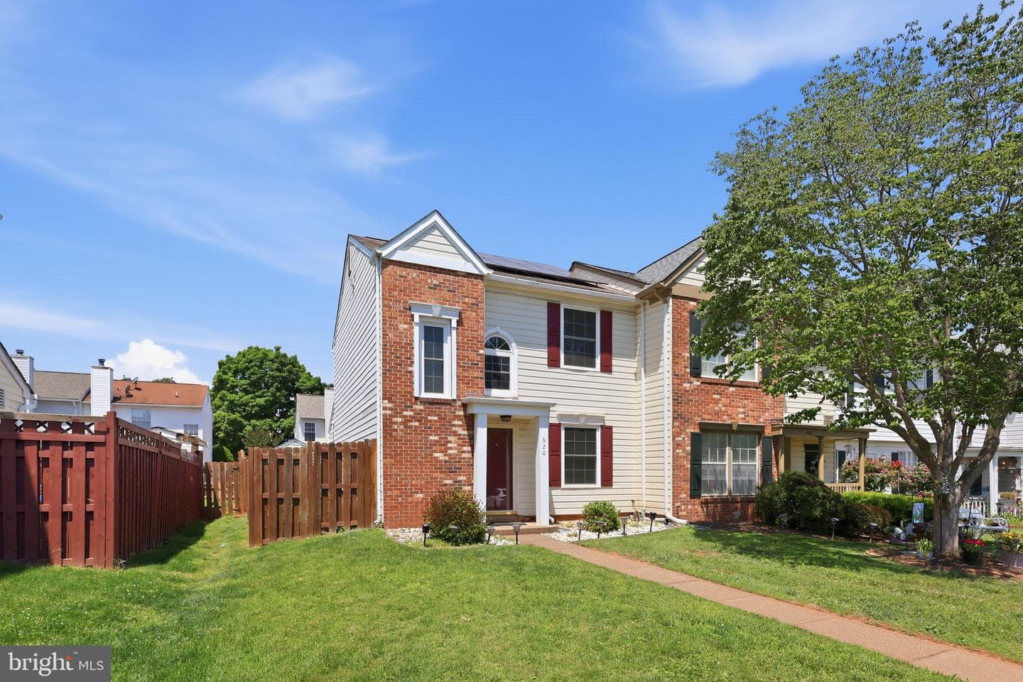 620 Bridlewood Drive photo 2