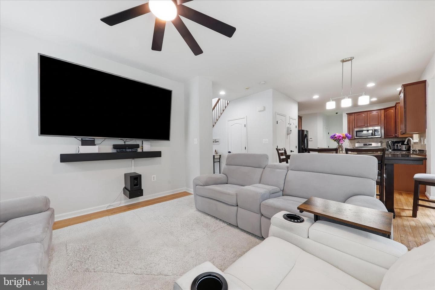 625 Hunters Road photo 11