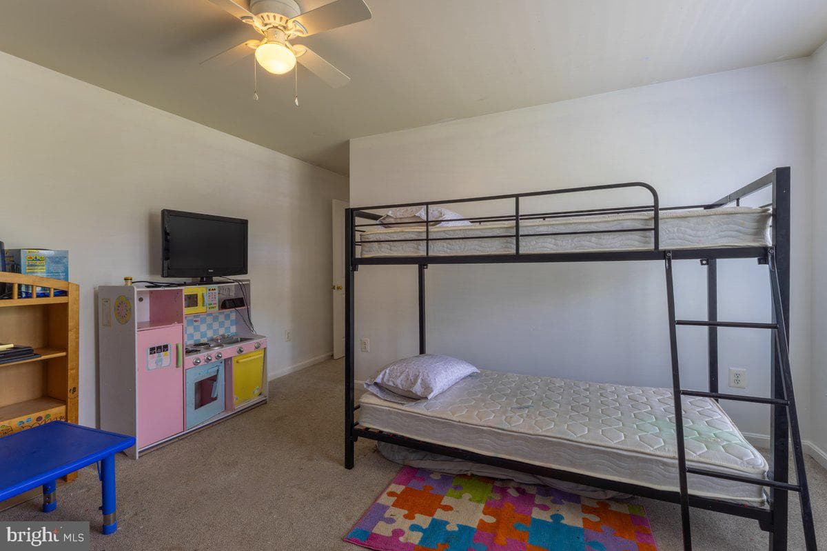 15411 Old House Court photo 6