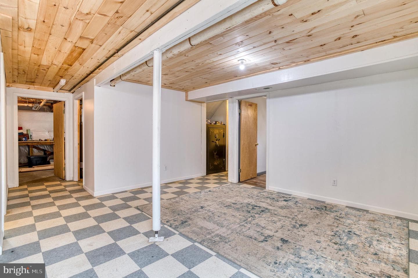 14100 Chesterfield Lane photo 45