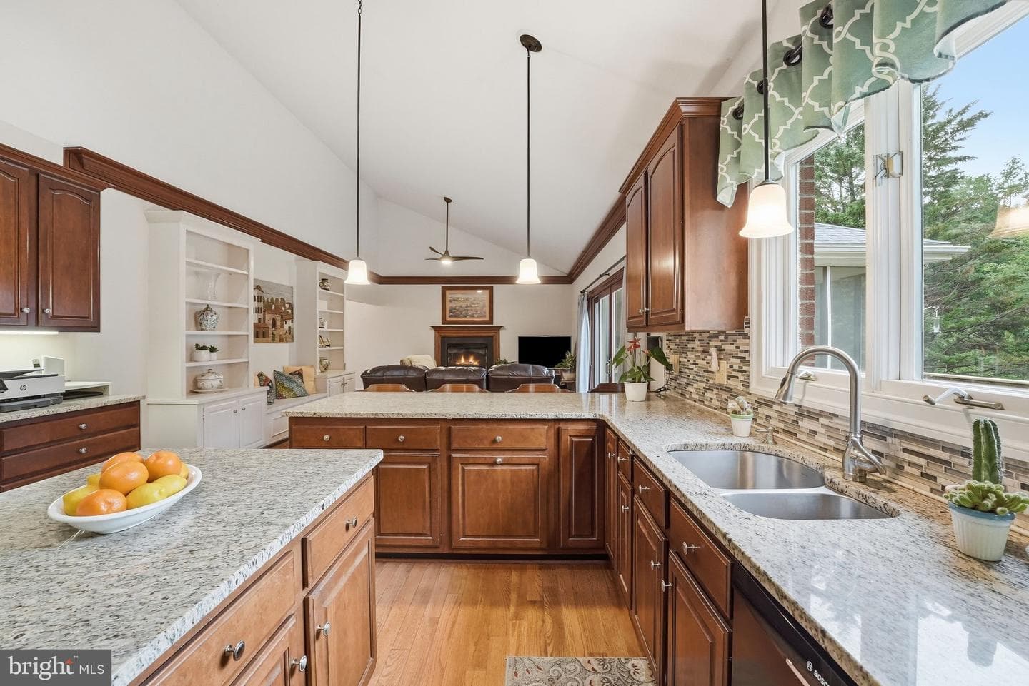 2455 Durham Place photo 13