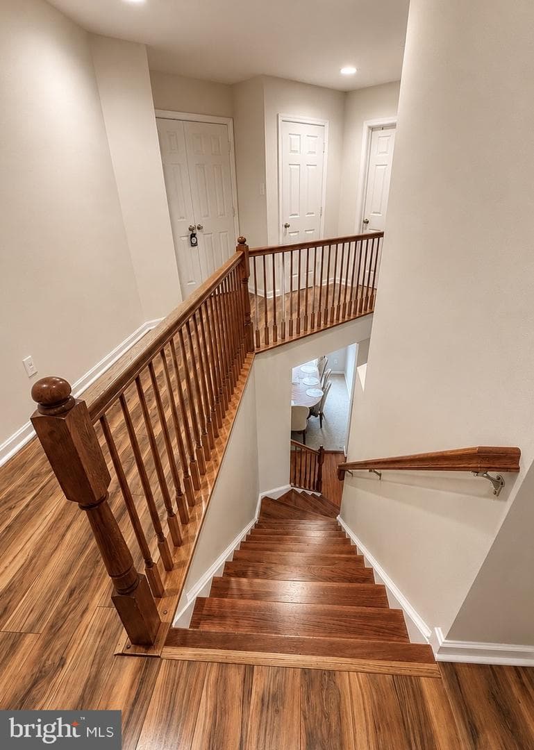 627 Holly Crest Drive photo 30