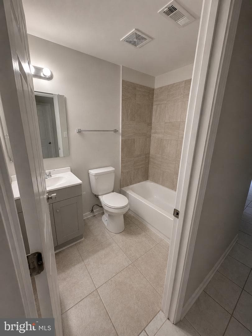 627 Holly Crest Drive photo 47