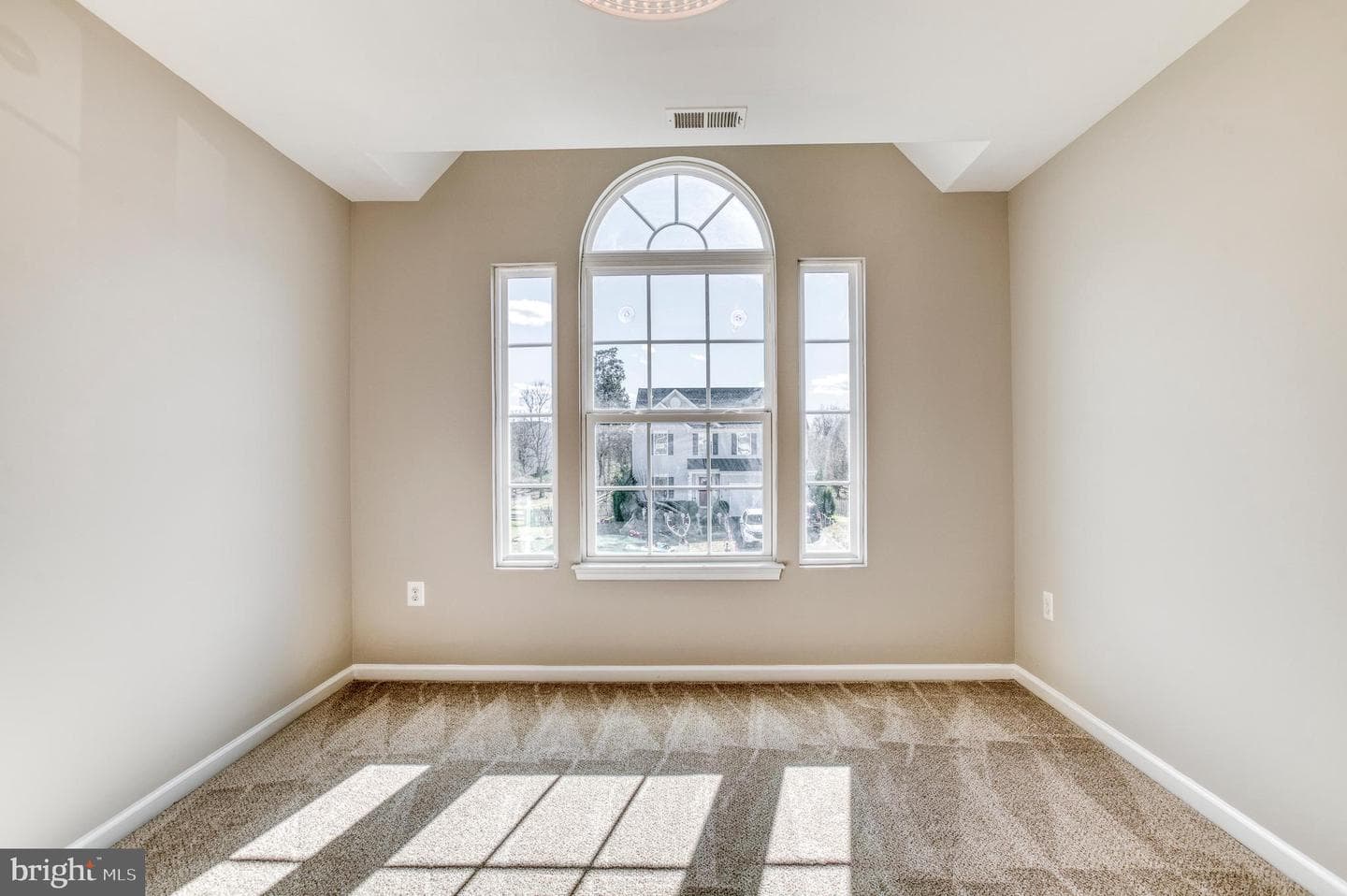 14510 Kingsmill Drive photo 32
