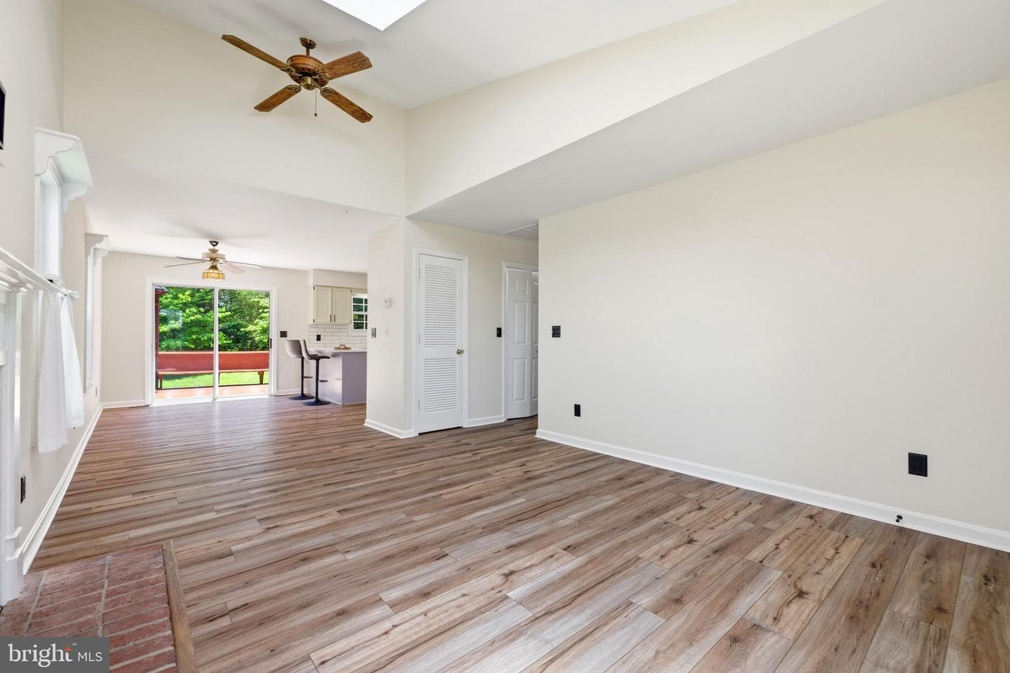 171 King Street photo 11