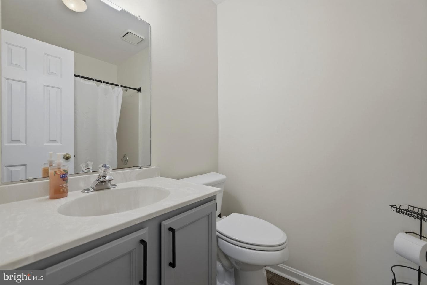 171 King Street photo 24