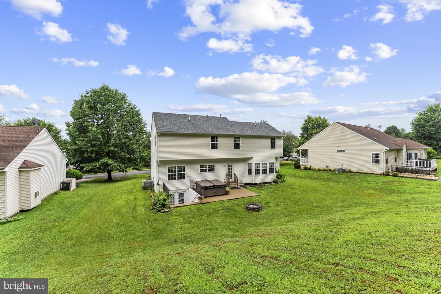 1085 Virginia Avenue photo 73