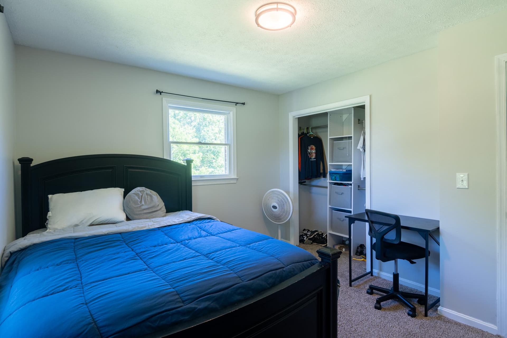 15122 Hall St photo 21