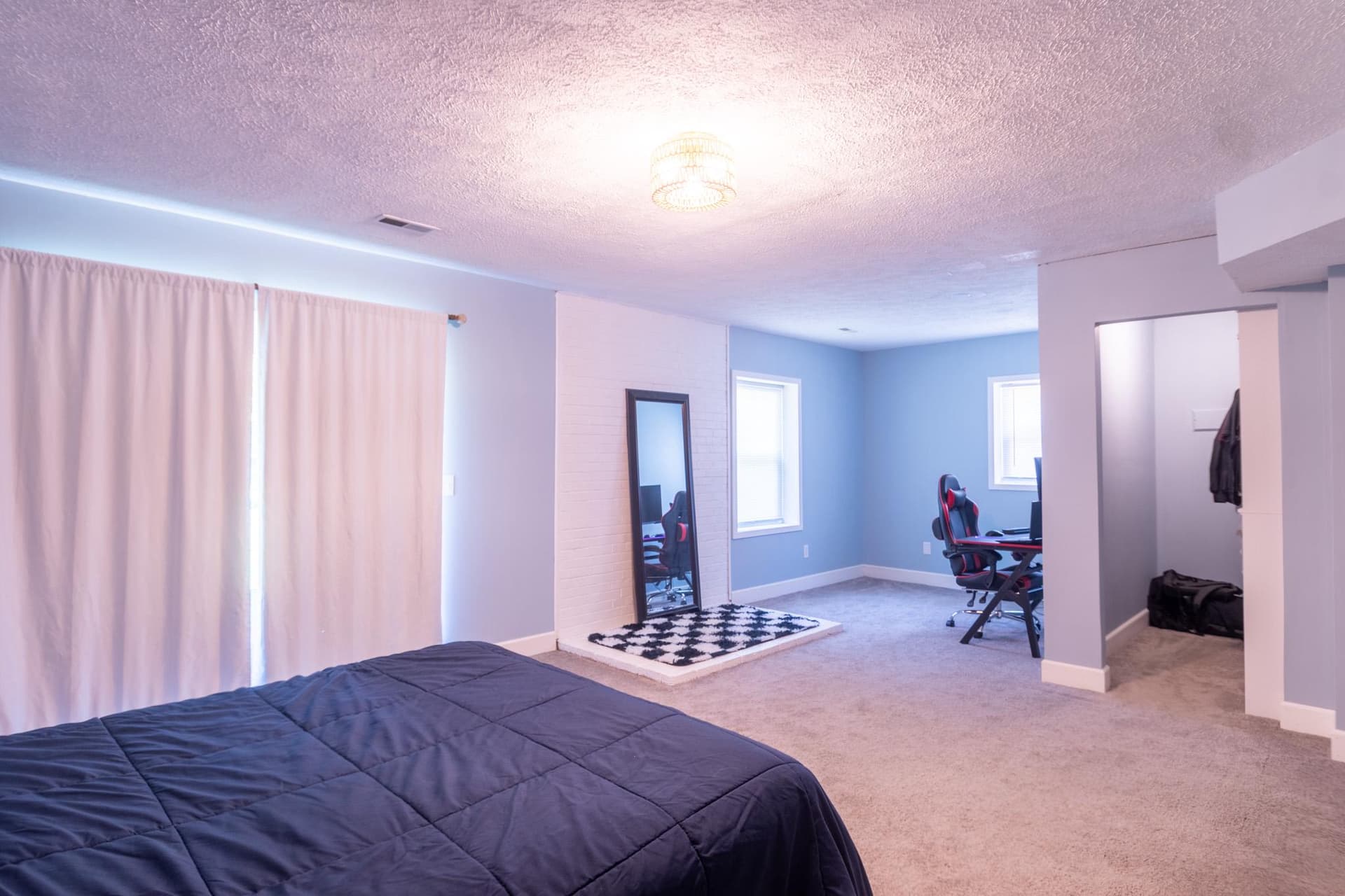 15122 Hall St photo 28