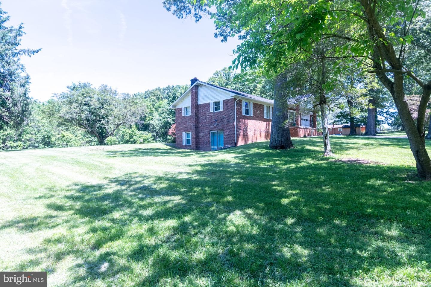 15122 Hall St photo 37