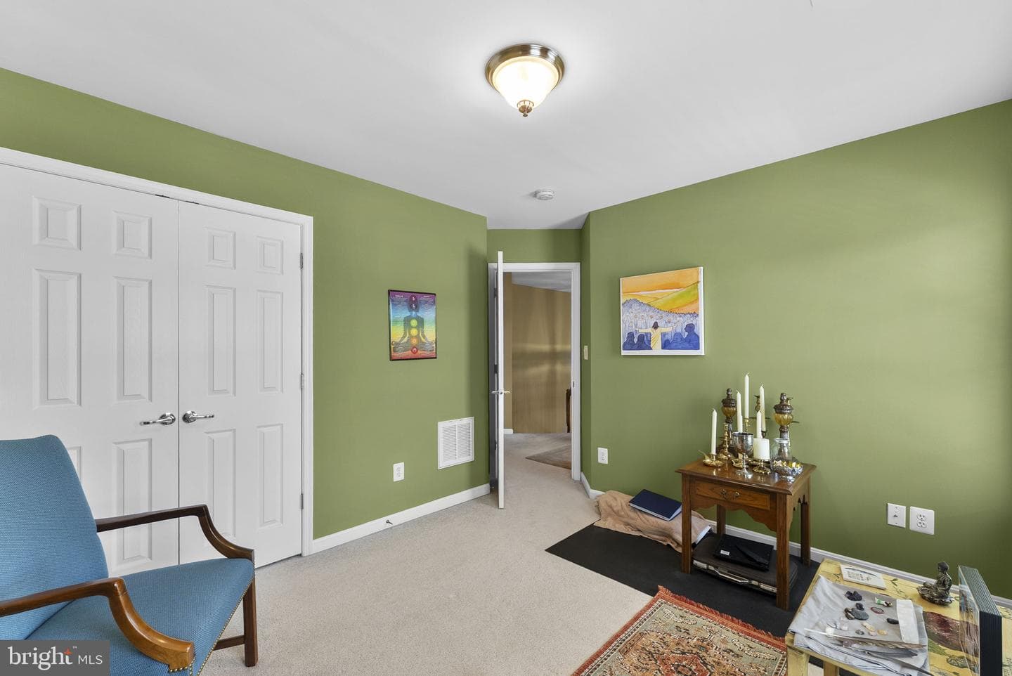 104 King Edward Court photo 50