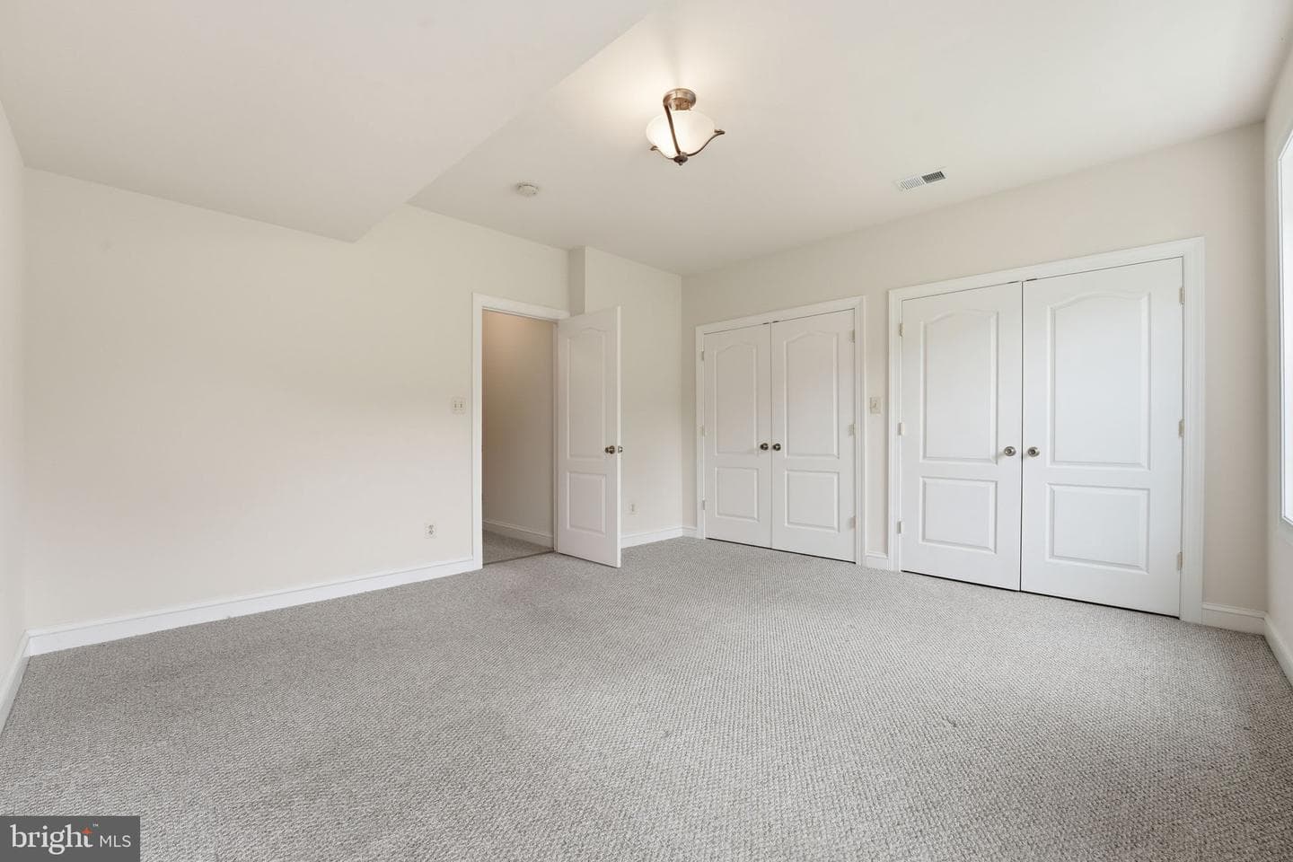 16082 Lily Hill Way photo 46