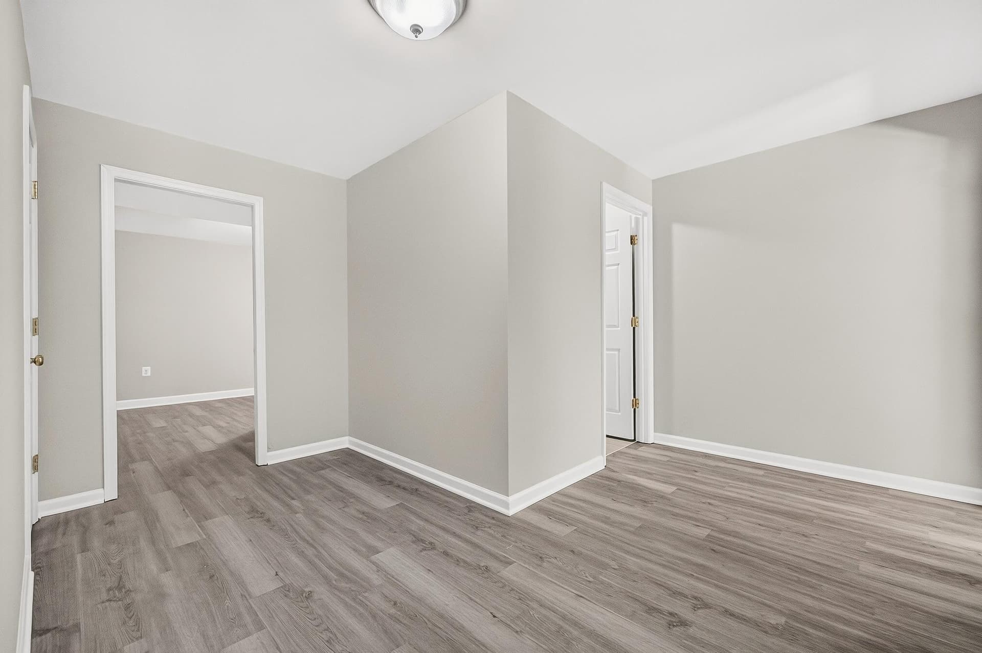 5645 Countryside Circle photo 54