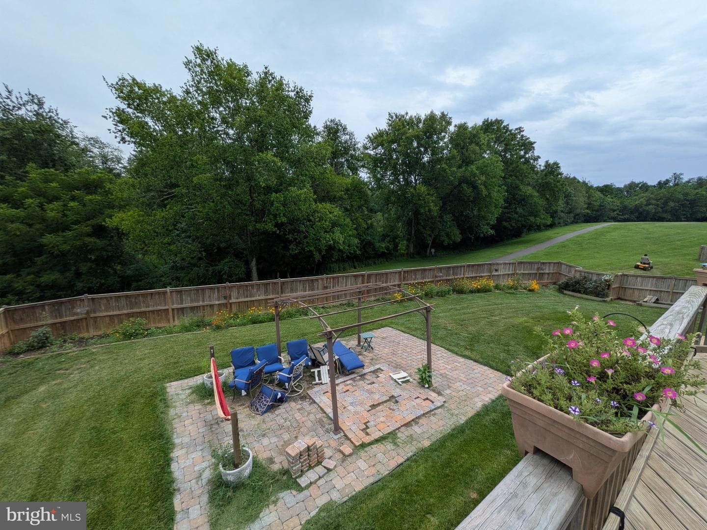 823 Woodcrest Loop photo 75