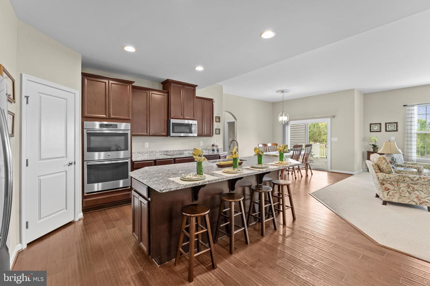 14204 Belle Avenue photo 12