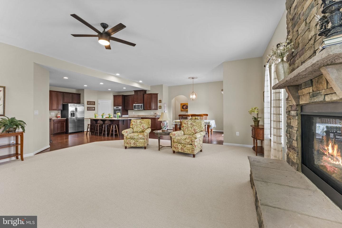 14204 Belle Avenue photo 26