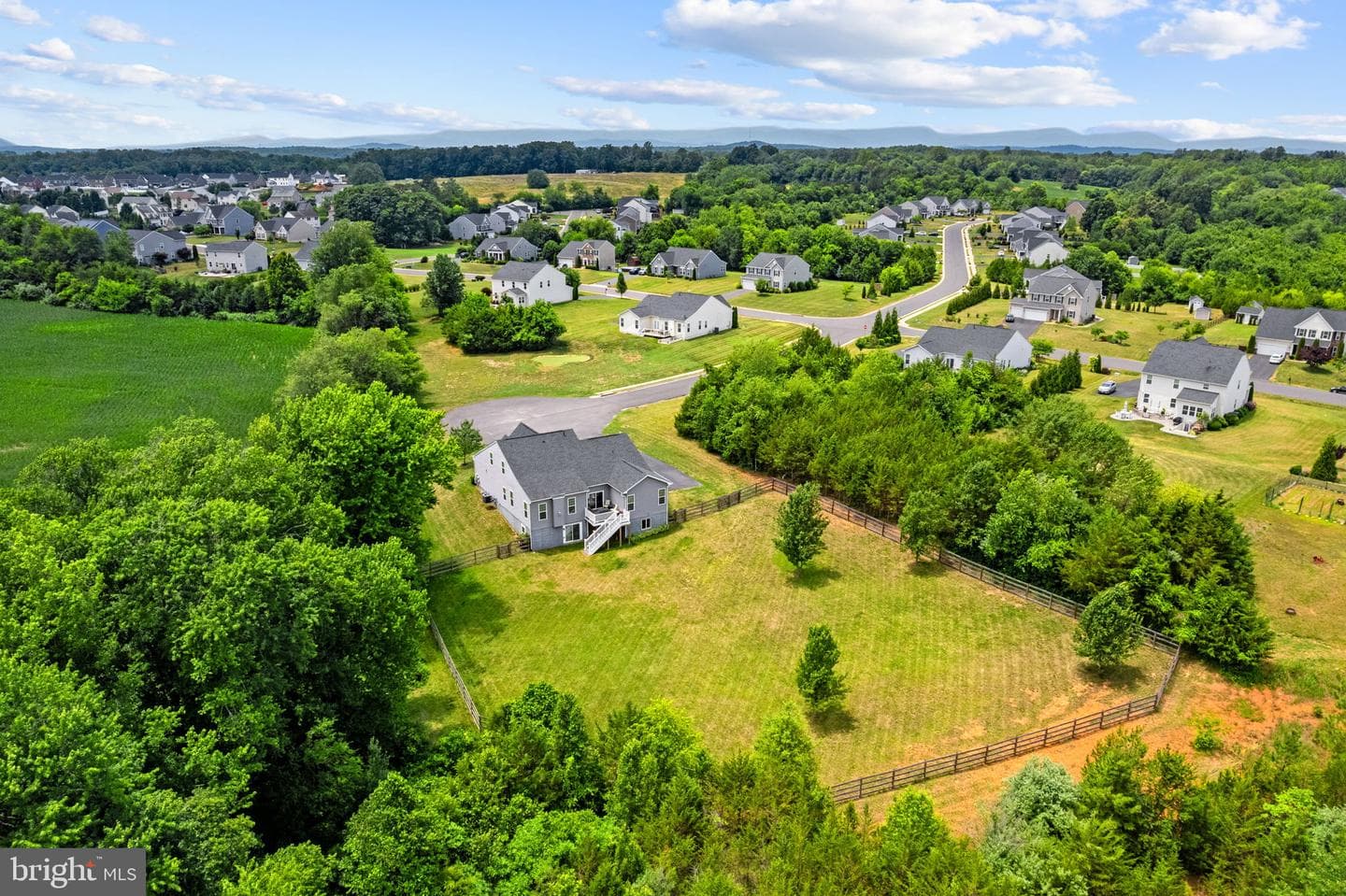 14204 Belle Avenue photo 3