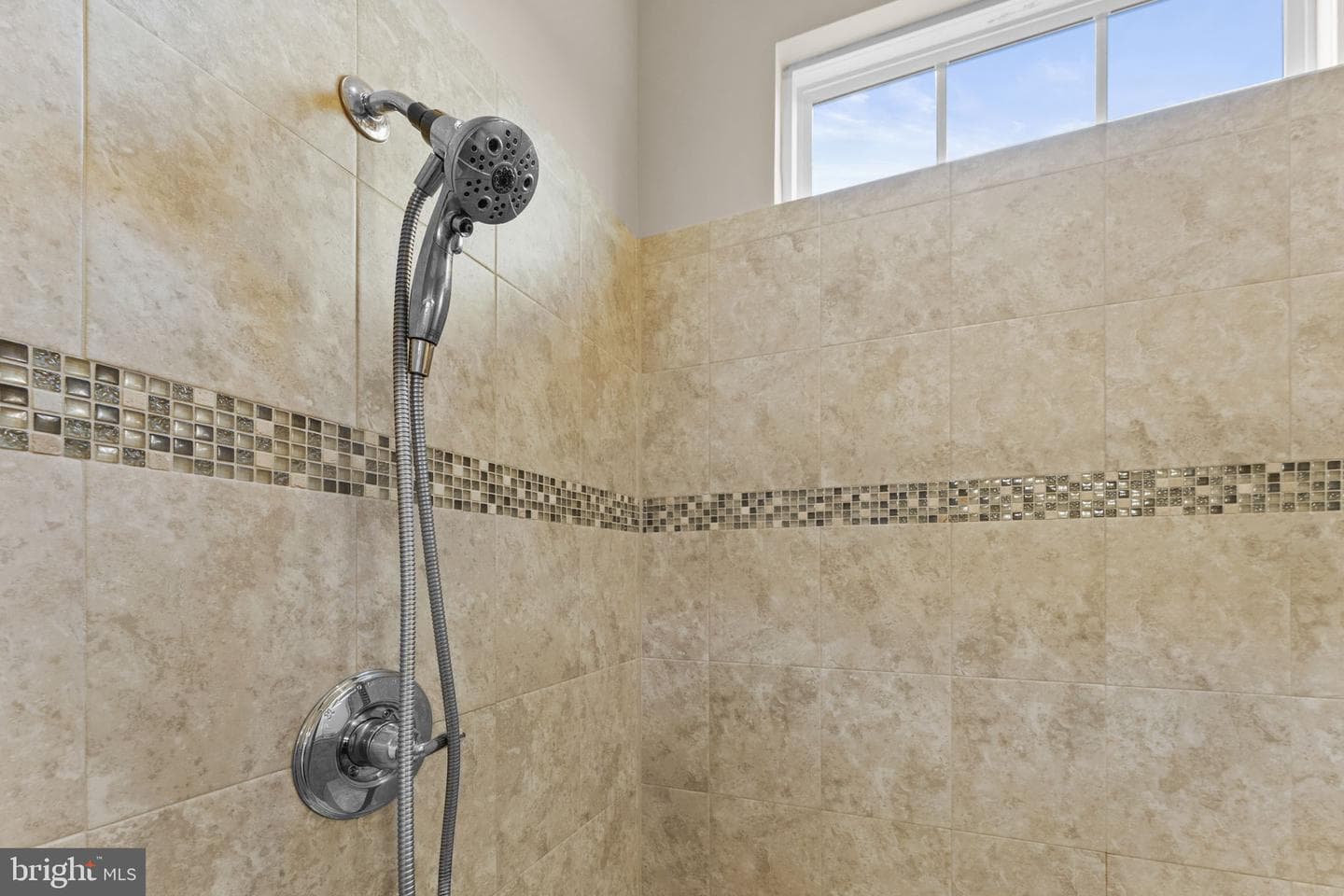14204 Belle Avenue photo 39