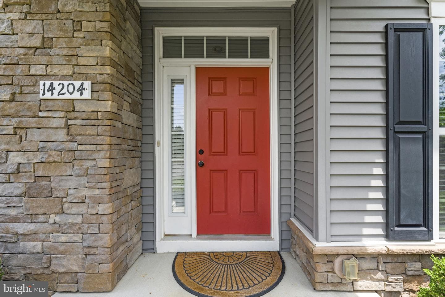 14204 Belle Avenue photo 5
